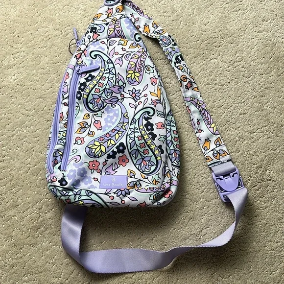 Vera Bradley | Bags | Vera Bradley Lighten Up Sling 